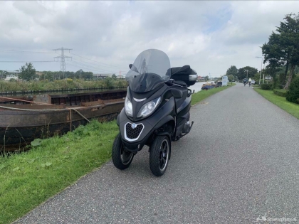 Piaggio MP3 LT Sport zwart